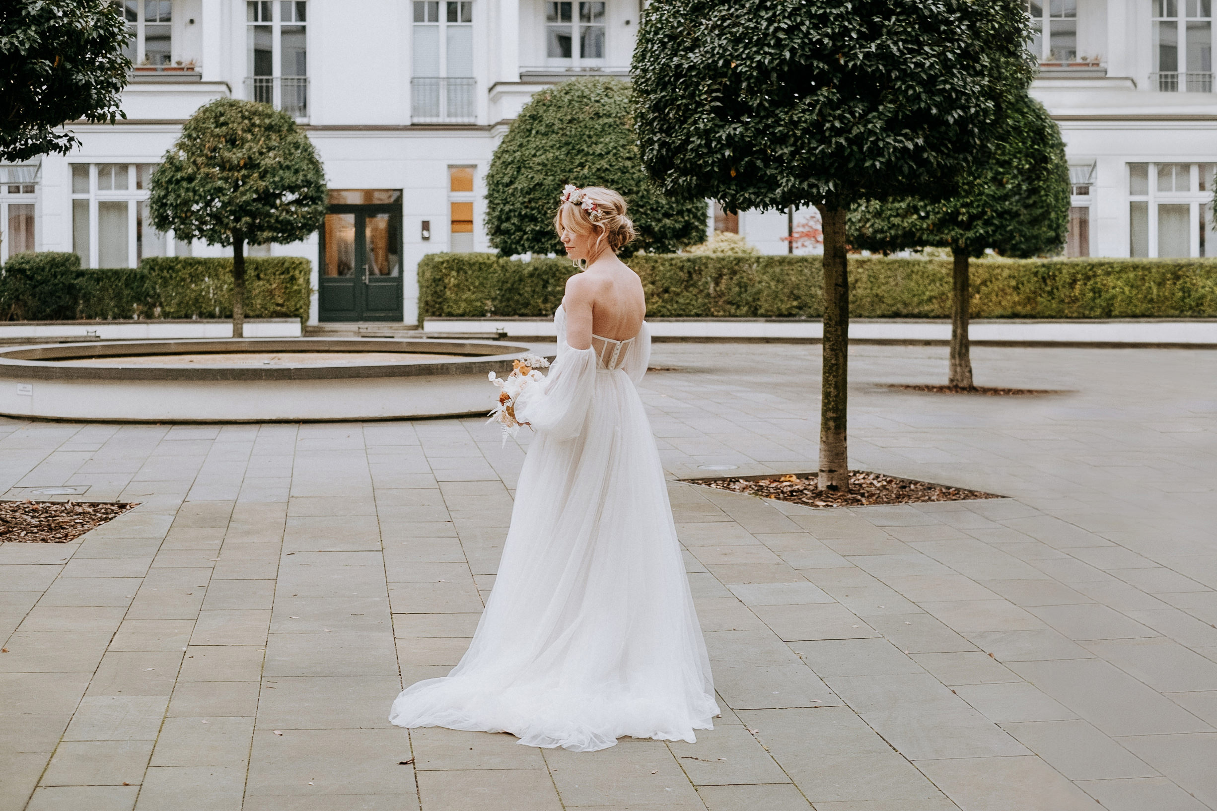 wediva-brautkleid-hamburg-scheib-hochzeitsfotografie